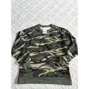 Womens‎ Boutique Camo Crewneck Sweatshirt NEW Small